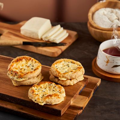 [Ba0036] Cheese Manaqesh